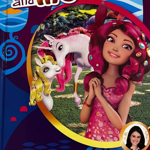 Mia and Me book like new in Greek