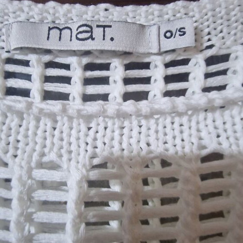 Knitted two-tone sweater Mat Fashion one size like new