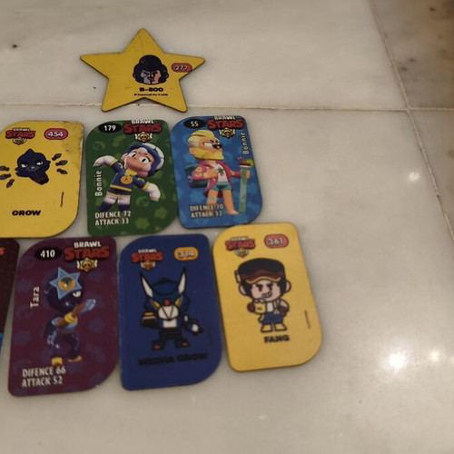 Brawl Stars collection of 29 tags and star-shaped cards