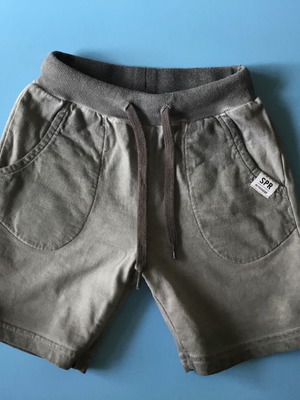 Βρεφικό σορτσάκι μεταχειρισμένο για 2 χρόνων