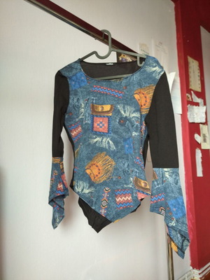 Vintage long-sleeve blouse medium and small like new