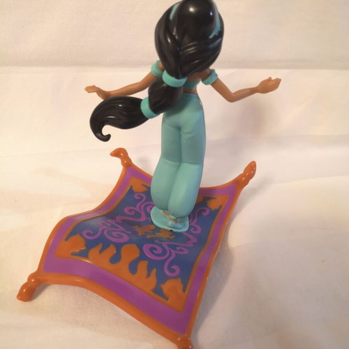 Kinder Maxi Jasmine figure like new, Disney princess