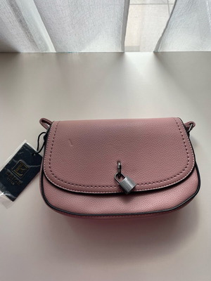 Women's shoulder bag new, light rotten apple color