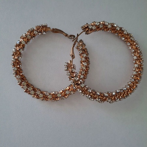 Women's hoop earrings like new, gold and silver colors