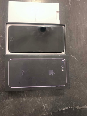 iPhone 7 Plus 32GB μαύρο μεταχειρισμένο, πλήρως λειτουργικό με αξεσουάρ