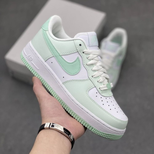 Nike Air Force1 Low sneakers size 42 white new
