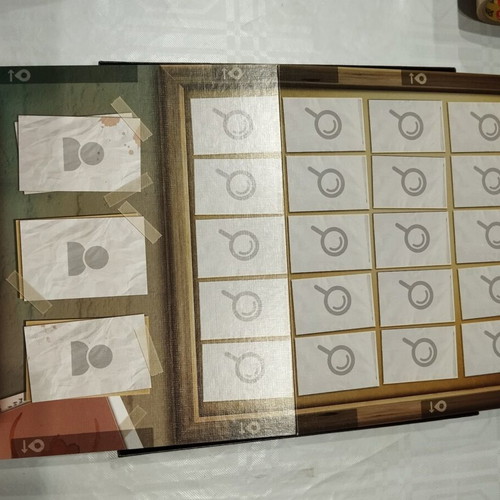 The Chronicle of a Crime board game