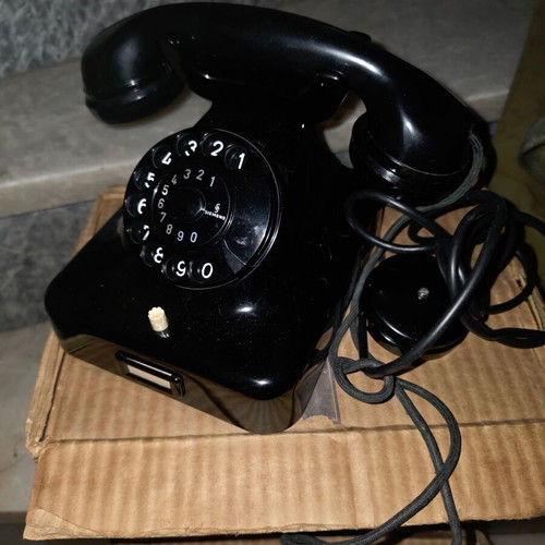 Siemens vintage NOS telephone from 1970s with original box and accessories