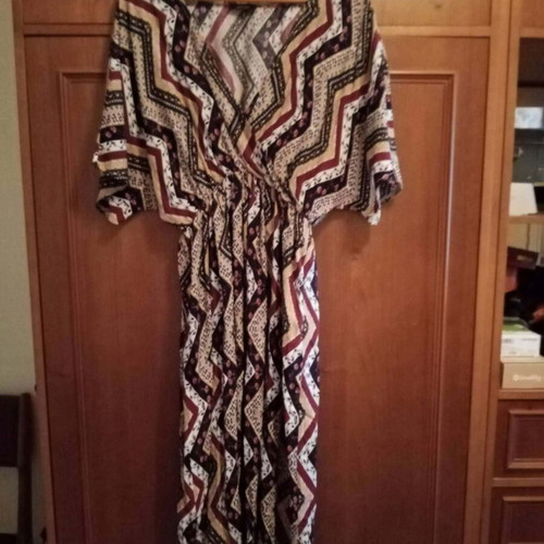 Dress colorful summer cool, like new, size L