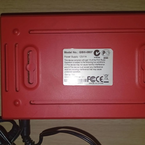 Network Switch LevelOne 8x GE GSW-0807 used, plastic