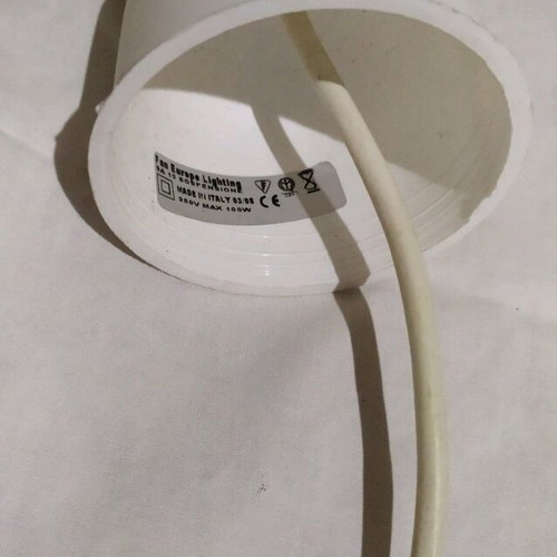 Lamp holder 0.65 cm length like new
