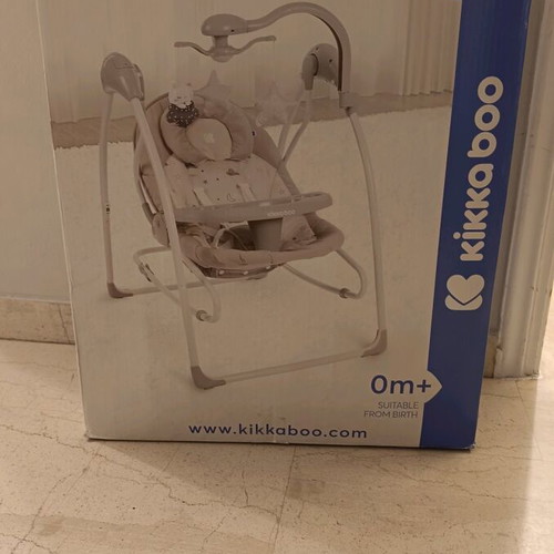 Electric baby cot like new, relax