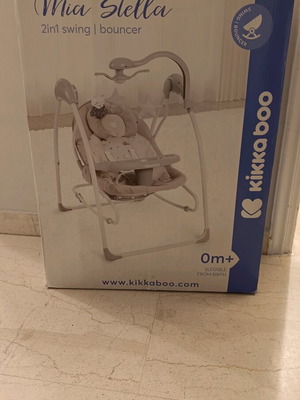 Electric baby cot like new, relax