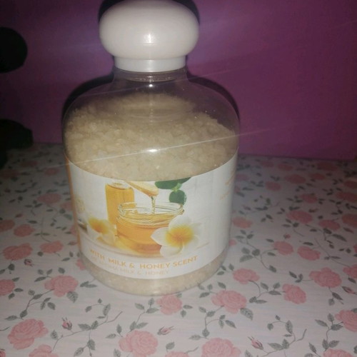 Bath salts like new