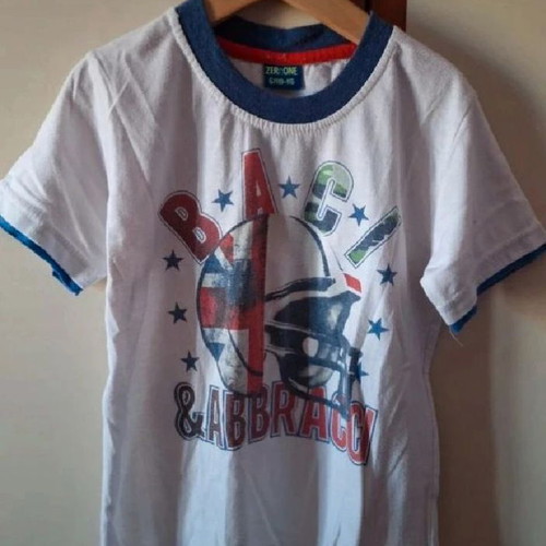 Boys' t-shirts and bermuda shorts pack size 6Y like new, multicolor