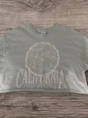 Bershka Crop Top XS with California Print like new, turquoise