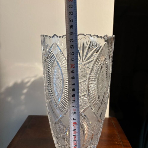 Crystal carved vase like new