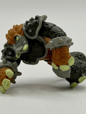 Gormiti Eclipse figure used, does not stand