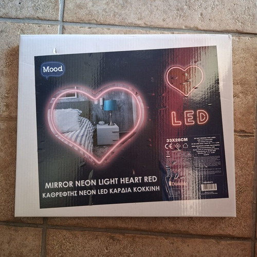 Mirror neon LED heart red