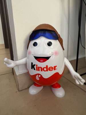Kinder large figure like new