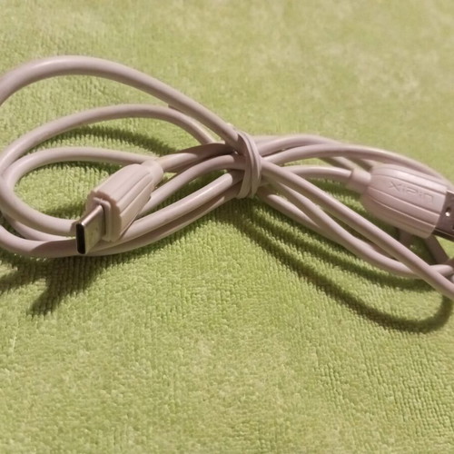 Xpin USB to Type-C Charging and Data Cable like new, long