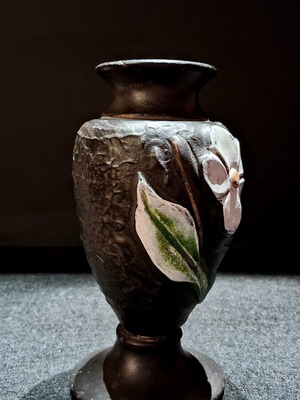 Mavraki Ceramic Vase Kourtzis Lesvos mid-century design like new