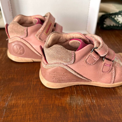 Biomecanics baby shoes no:20 used, leather