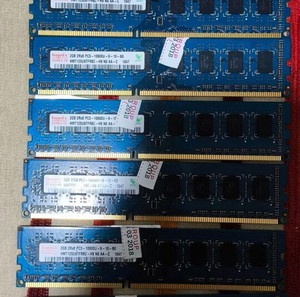 Επεξεργαστές Intel core i5 650 + Hynix 2GB 2Rx8 PC3-10600U DDR3 1333MHz