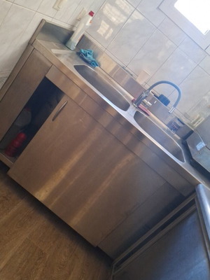 Λάντζα Inox με συρόμενες πόρτες σαν καινούργια