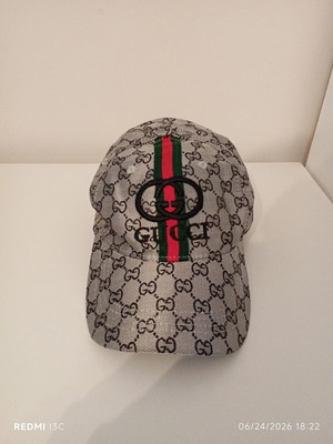 Gucci cap like new