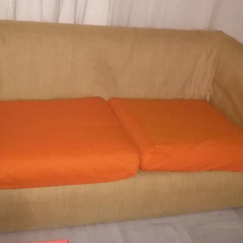 Two-seater sofas