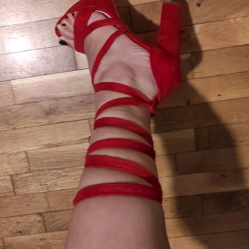 Red velvet sandal new, size 38, high heel with laces
