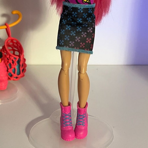 Monster High Howleen Wolf Creepateria doll like new