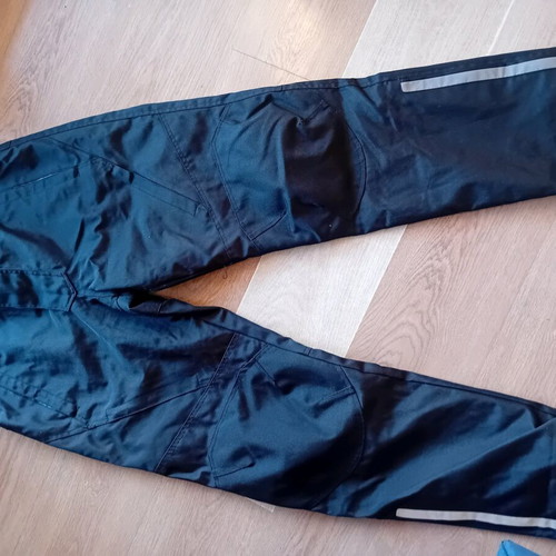 Motorcycle pants Medium with protectors like new