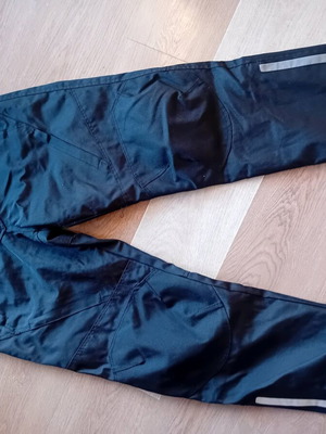 Motorcycle pants Medium with protectors like new