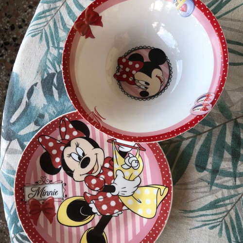 Minnie Mouse’s children’s plate and salad bowl set like new, ceramic