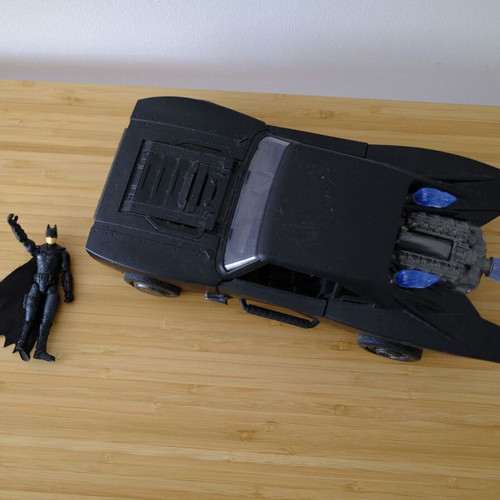 Spin Master Batman Batmobile with figure, used