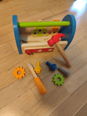 Hape Wooden Children's Tool Set like new