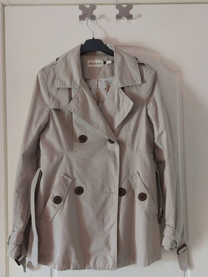 Stradivarius trench coat new, size M, beige