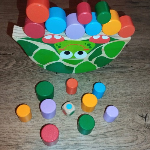Wooden children's skill development game like new
