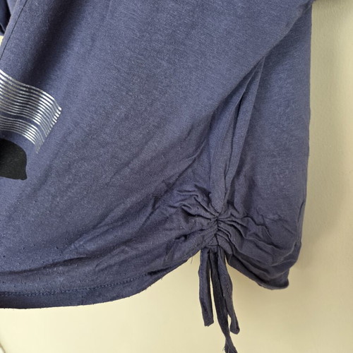 Women's blouse blue, like new, one size
