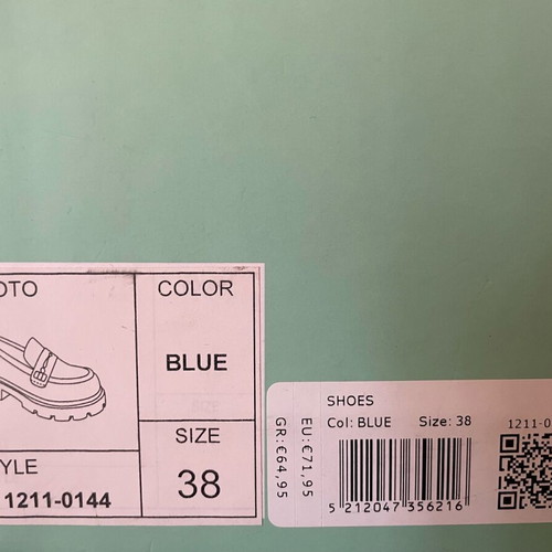 Axel loafers treaded sole new, size 38, blue turquoise