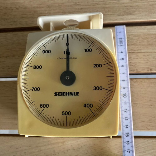Retro SOEHNLE scale with adjuster like new