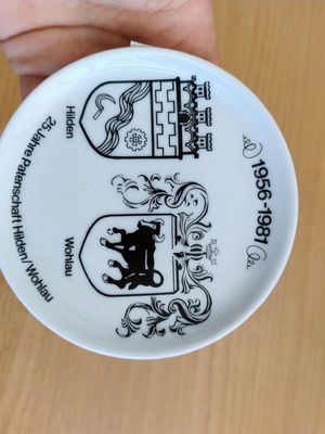 Ceramic coaster, 10 cm diameter