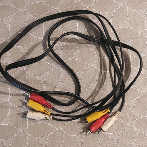 RCA Cable 3x Male to Male 1.6m like new