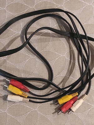 RCA Cable 3x Male to Male 1.6m like new