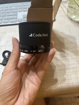 Code.Hub small Bluetooth wireless speaker