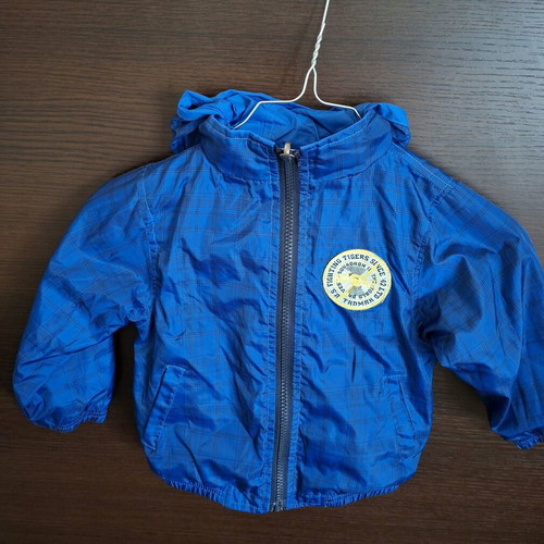 Knot So Bad reversible jacket like new, size 92, blue/plaid