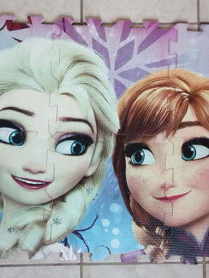 Παζλ δαπέδου Frozen μεταχειρισμένο, 6 τεμάχια