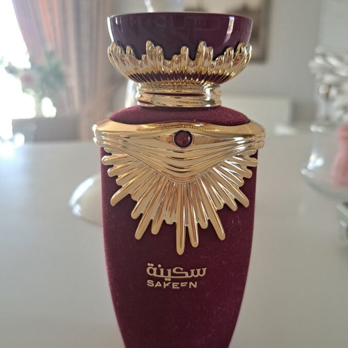 Lattafa Sakeena Eau de Parfum